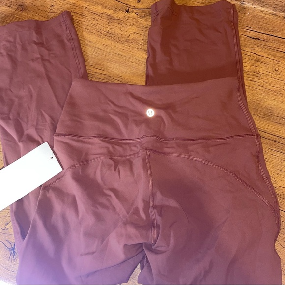 NWT lululemon groove super high rise crop ancient copper size 6 brown - Picture 4 of 5
